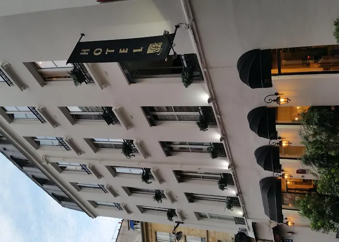 Hôtel Petit Saint-Honoré